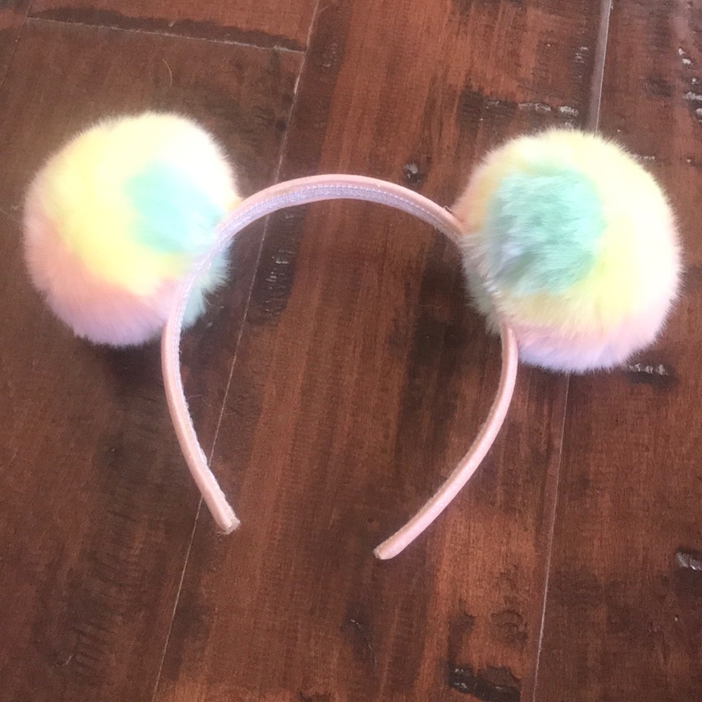 Pom Pom headband